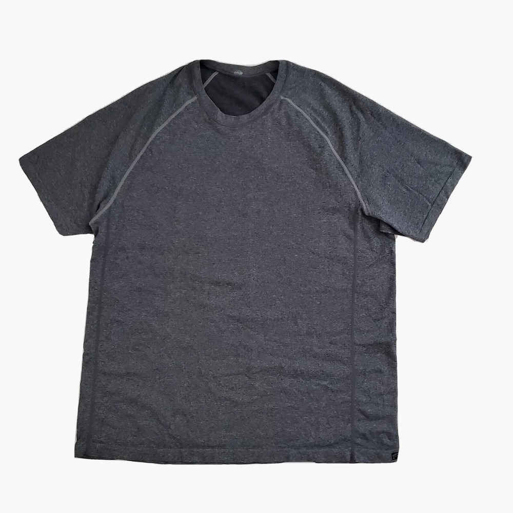 Fabletics Mens XL Dark Grey Shirt Athletic Short Sleeve Raglan Gym Workout Tee